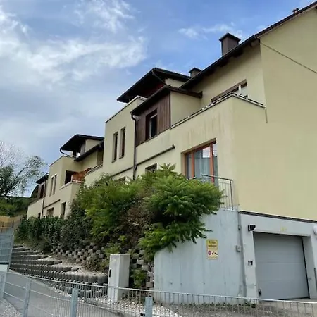 Seenaehe Mit Gratis Tiefgaragenplatz *